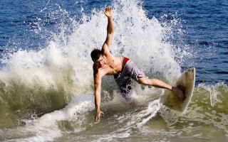 华体会-埃利奥特一锤定音终结门将悬疑 波普稳健表现捍卫纽卡一号位