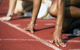 HTH.com：B组巅峰对决点燃绿茵激情 佩雷拉赛前誓言，以精彩回馈球迷