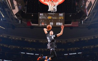 【华体会HTH】前曼城球员德尔夫专访，瓜迪奥拉续约动力充沛，曼城全力冲刺追赶阿森纳