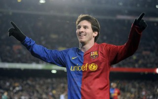 华体会体育|世预赛40强赛主场易地背后，复杂因素交织，国足迎严峻挑战